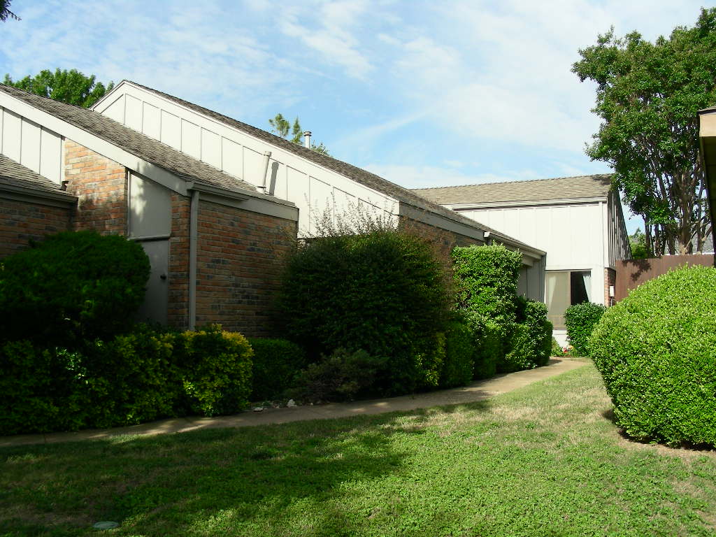 Addison's Midway Meadows MidYear Market Update JanJune, 2014